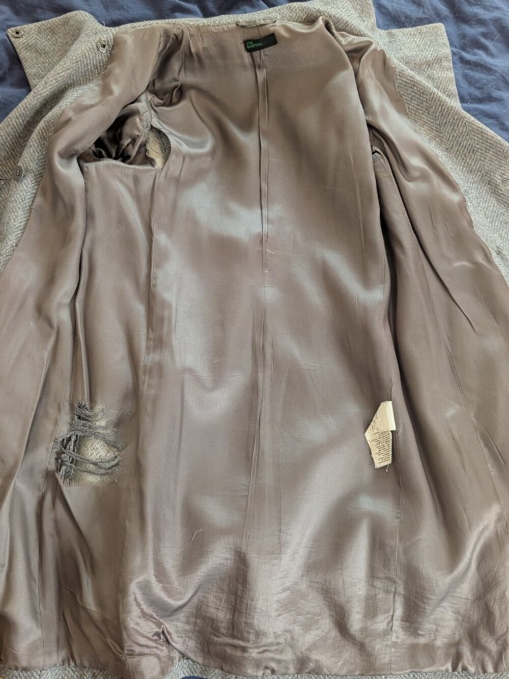 United Colors of Benetton Grey Herringbone Wool Coat Italian Size 40 US 4 Small - Picture 13 of 16
